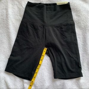 NWT Aerie Bike Short